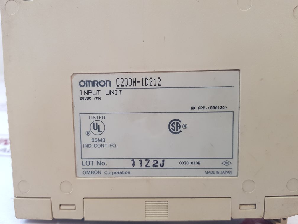 Omron C200H-id212 Input Unit 24Vdc 7Ma Free Shipping