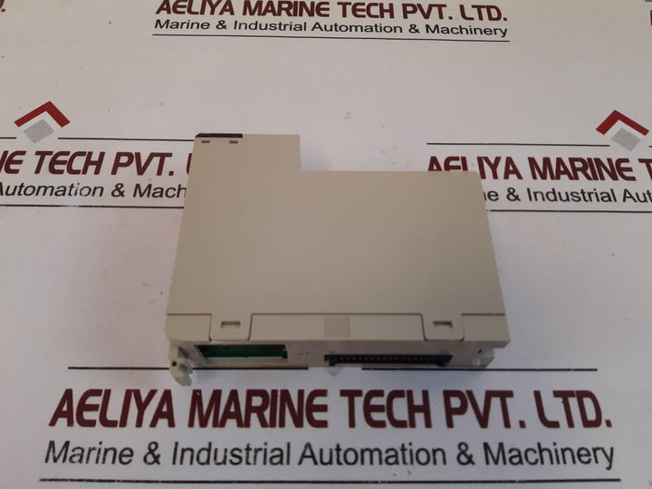 Omron C200H-id217 Input Unit 24Vdc Free Shipping
