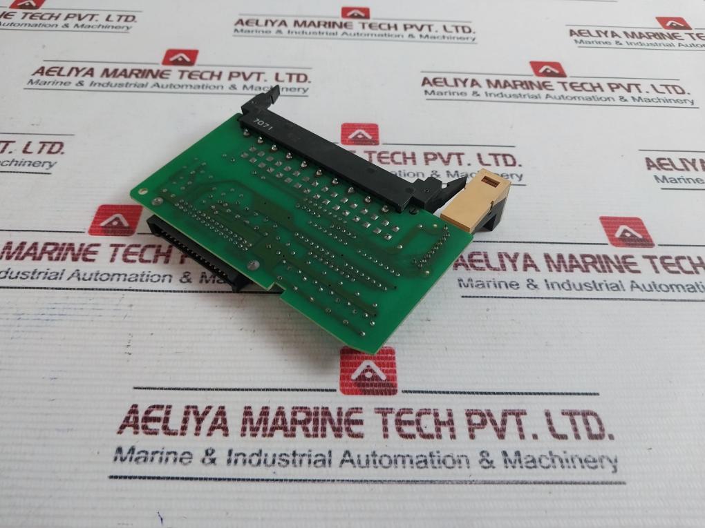 Omron C200H-im211 Printed Circuit Board Pwb 1335919-3C