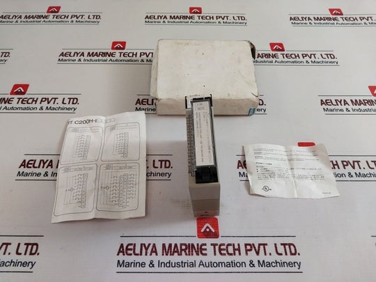 Omron C200H-oc225 Output Module 250V Ac/24V Dc