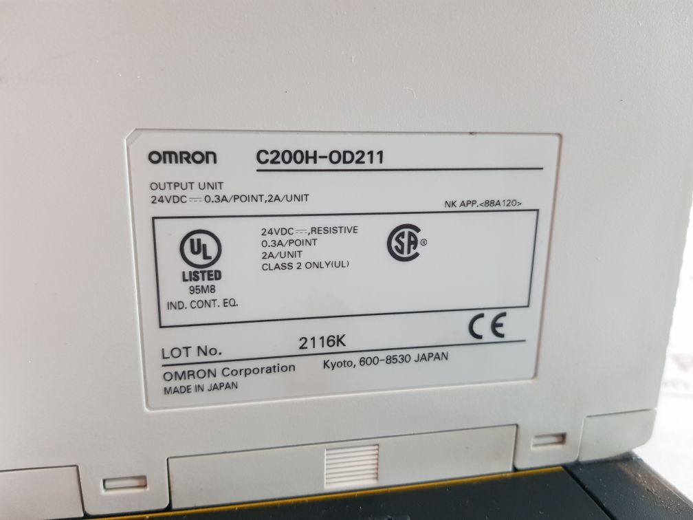 Omron id212,od211,c200h-ps221 module rack