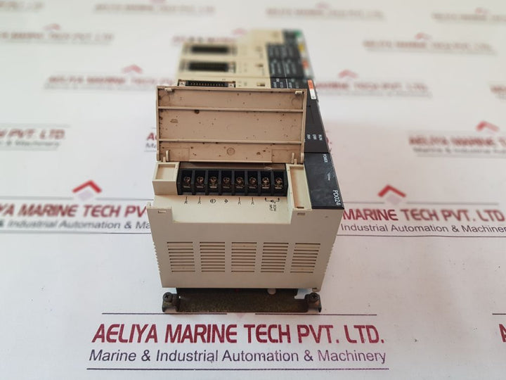 Omron C200He Rm201 Od215 Id215 C200Hw-bc051 Programmable Controller