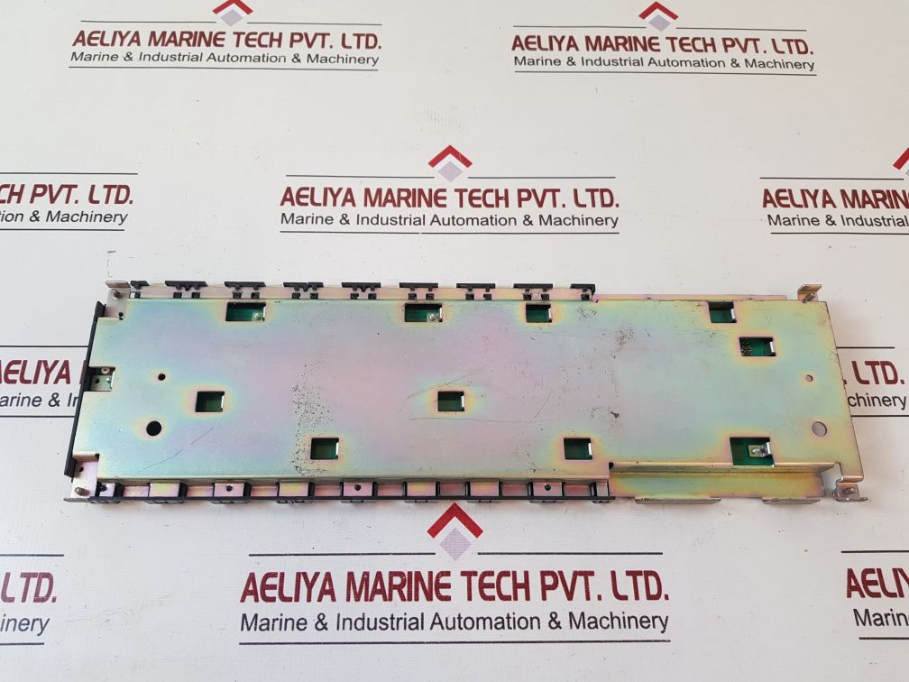 Omron C200Hw-bc081-v1 Base Unit Cl. I. Zn. 2 Gp Iic