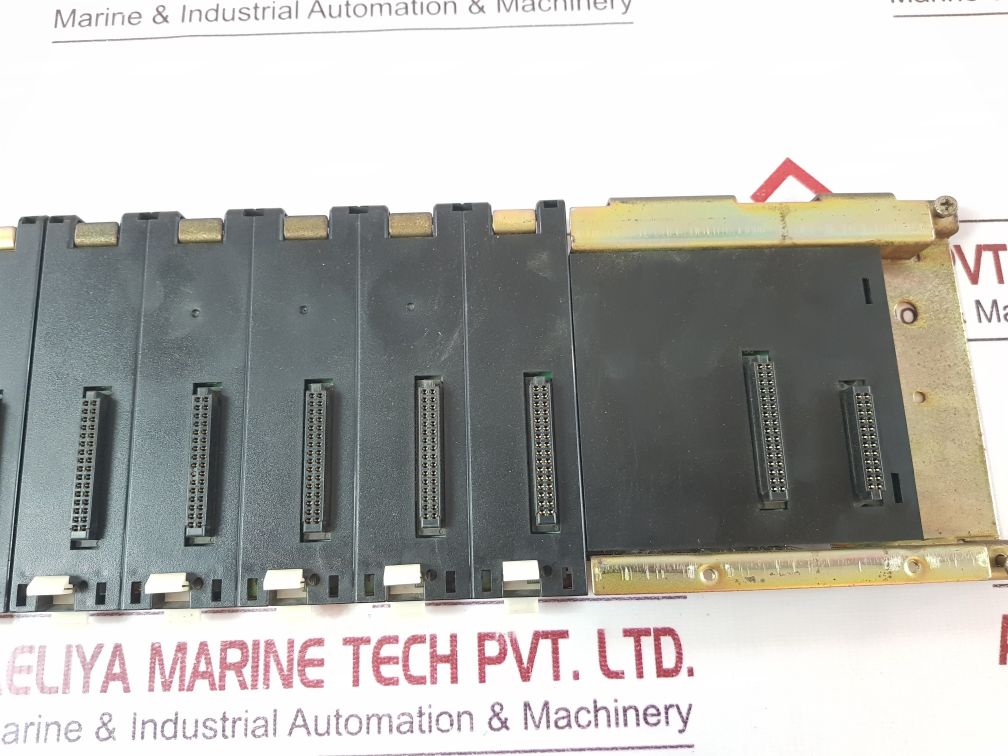 Omron C200Hw-bc081 Base Unit
