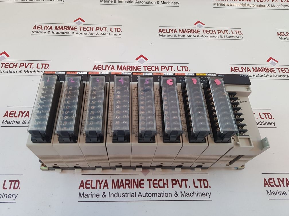 Omron C200Hw-pa204 /Wide Ac Power Supply Unit 24Vdc