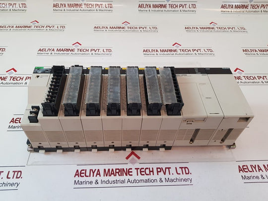 Omron Rm201, Ia 122, Oc222, Oc224,Cpu32, Pa204R Module Rack
