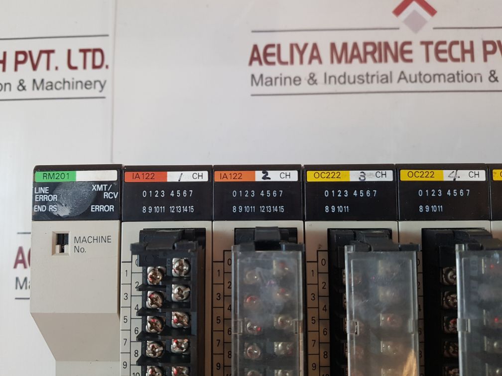 Omron Rm201, Ia 122, Oc222, Oc224,Cpu32, Pa204R Module Rack
