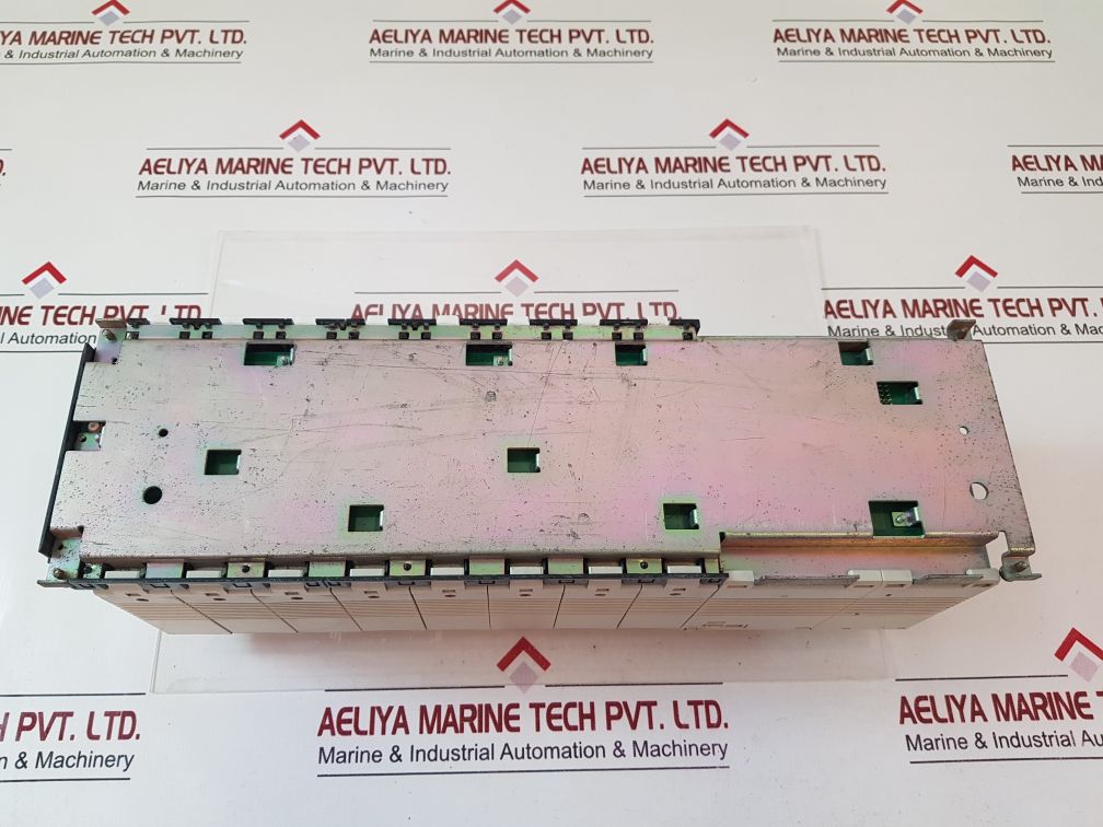 Omron Rm201, Ia 122, Oc222, Oc224,Cpu32, Pa204R Module Rack
