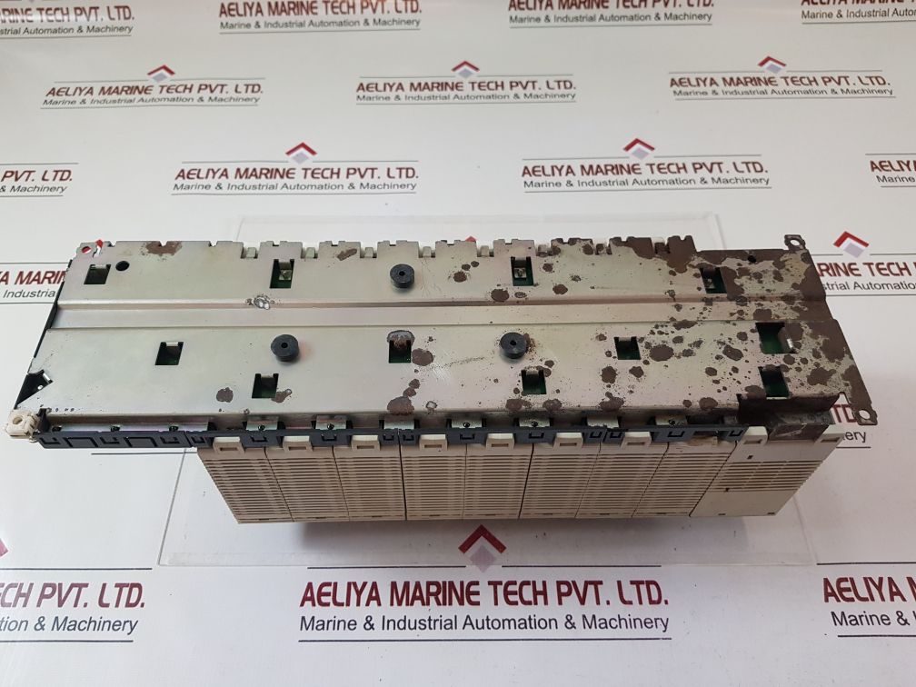 Omron ad041-v1,od211,oc211,c200hw-pa204 module rack