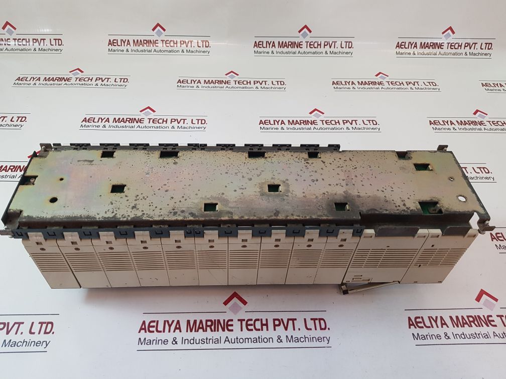 Omron Lk201-v1,Id215,Od215,Oc225,Cpu44-z,Pd024 Module Rack