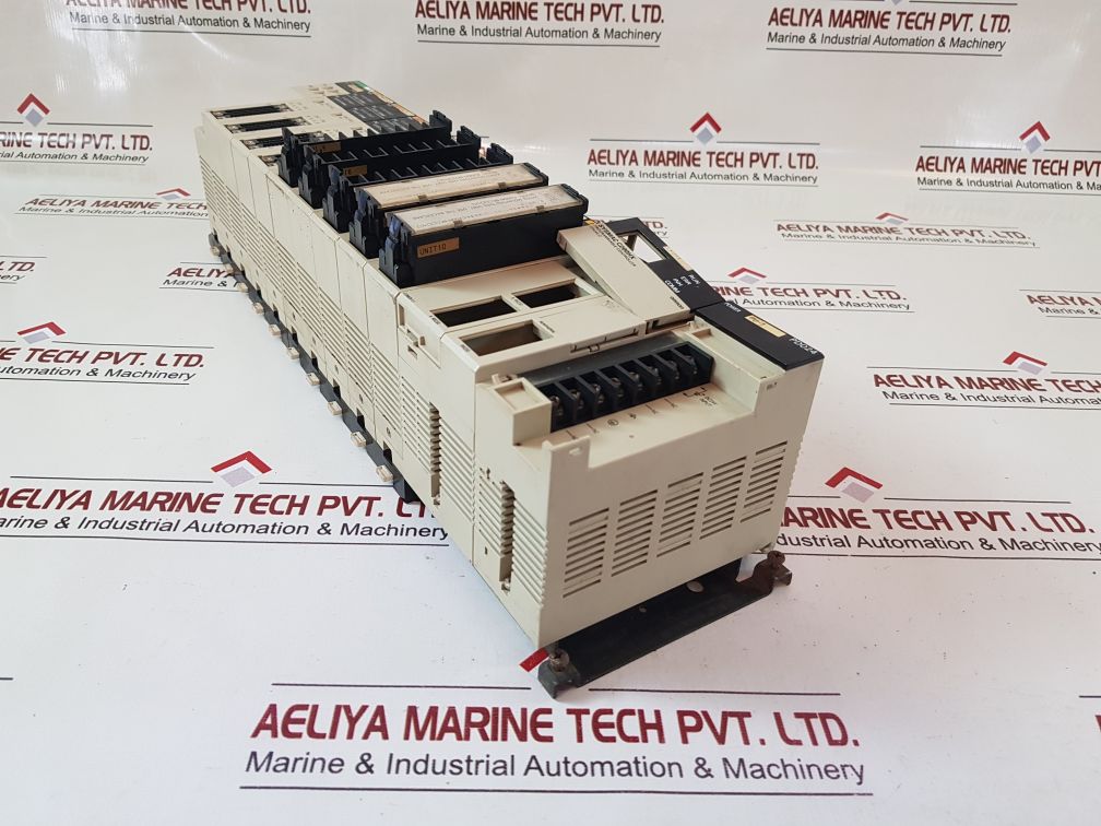 Omron Lk201-v1,Id215,Od215,Oc225,Cpu44-z,Pd024 Module Rack