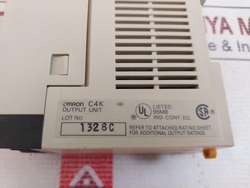 Omron C4K-or2 Output Unit 24Vdc/250Vac 2A