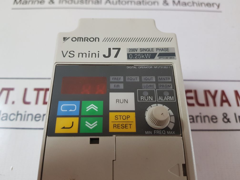 Omron cimr-j7azb0p2 inverter