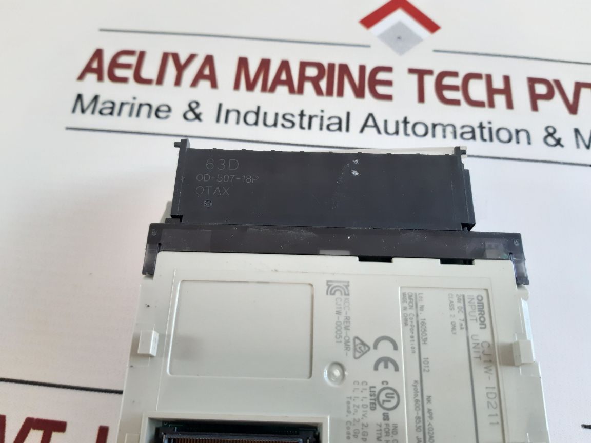 Omron Cj1W-id211 Input Unit 24Vdc ,7Ma