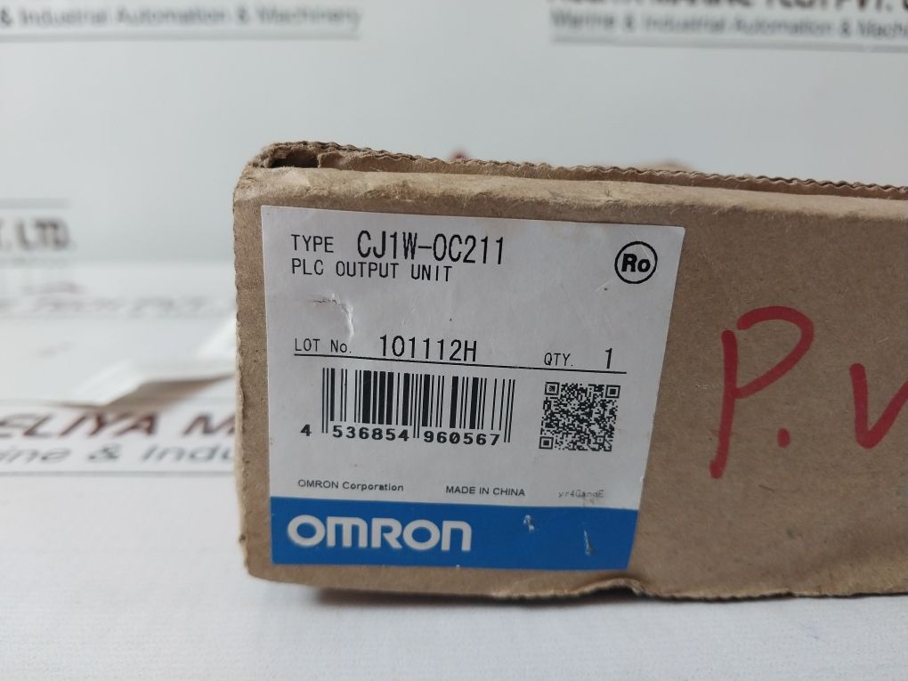 Omron Cj1W-oc211 Plc Output Unit