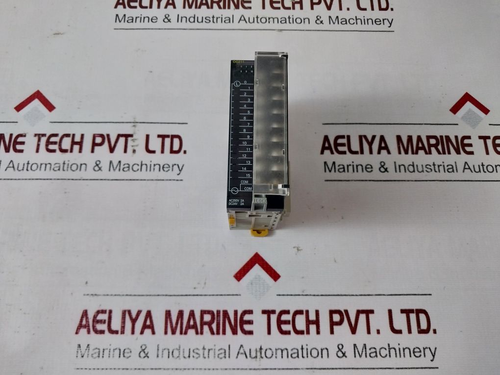Omron Cj1W-oc211 Plc Output Unit