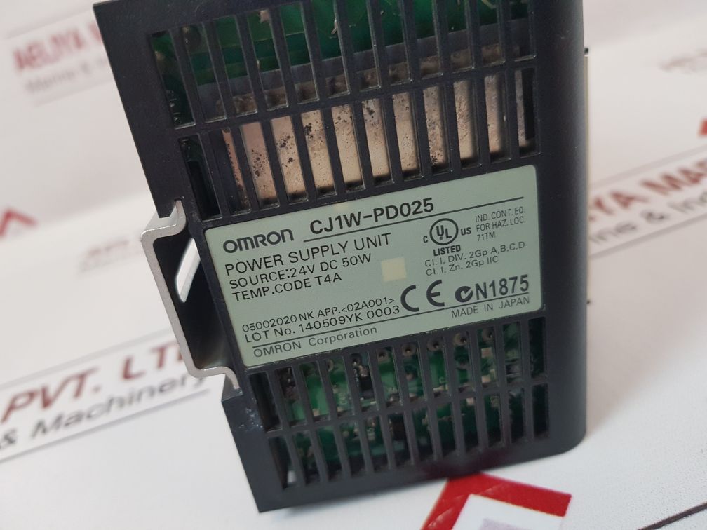 Omron Cj1W-pd025,Cj1M-cpu11,Md233,Id232,Od233 Module Rack