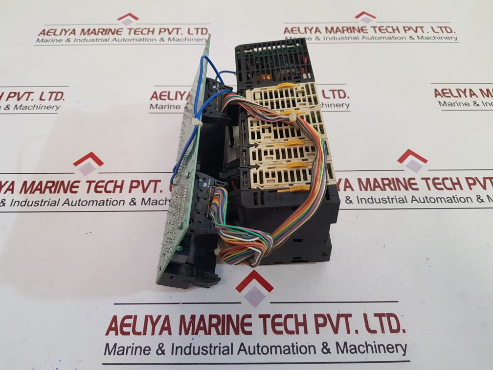 Omron Cj1W-pd025 Power Supply Unit 24V