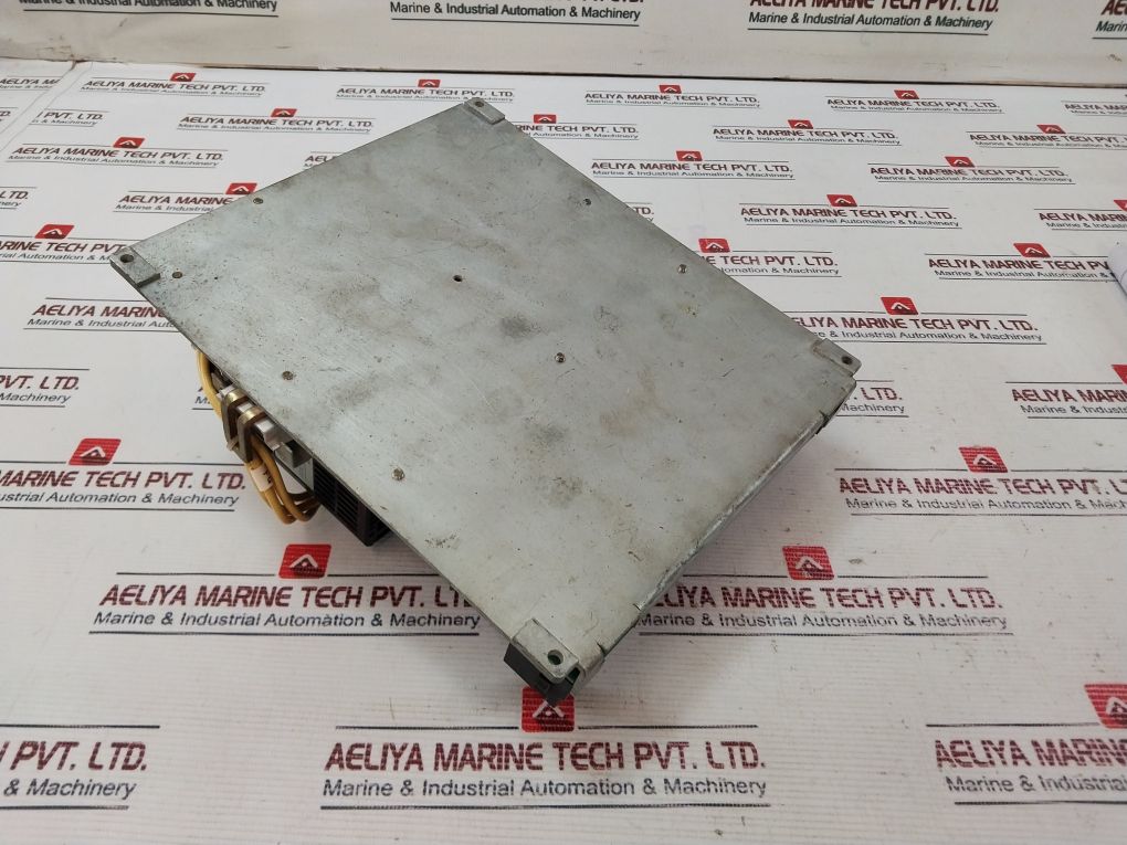 Omron Cj1W-pd025 Power Supply Unit Dc24V 0.5A