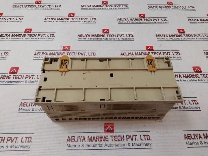 Omron Cpm1-30Cdr-a-v1 Programmable Controller 100-240Vac 50/60Hz