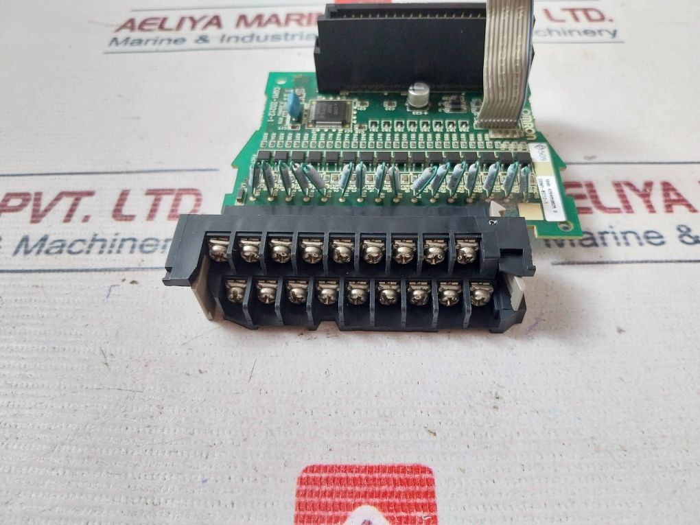 Omron Cqm1-id212-1 Input Module