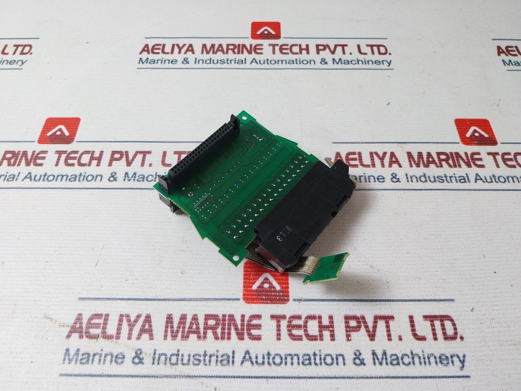 Omron Cqm1-id212-1 Input Module