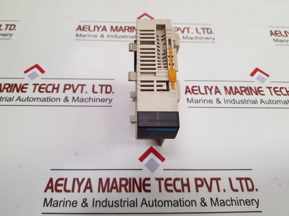 Omron Cqm1-ips01 Power Supply Unit Cqm1-ips01