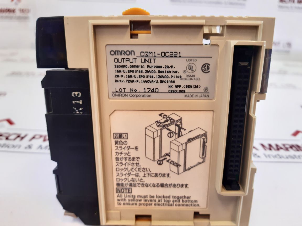 Omron Cqm1-oc221 Output Module
