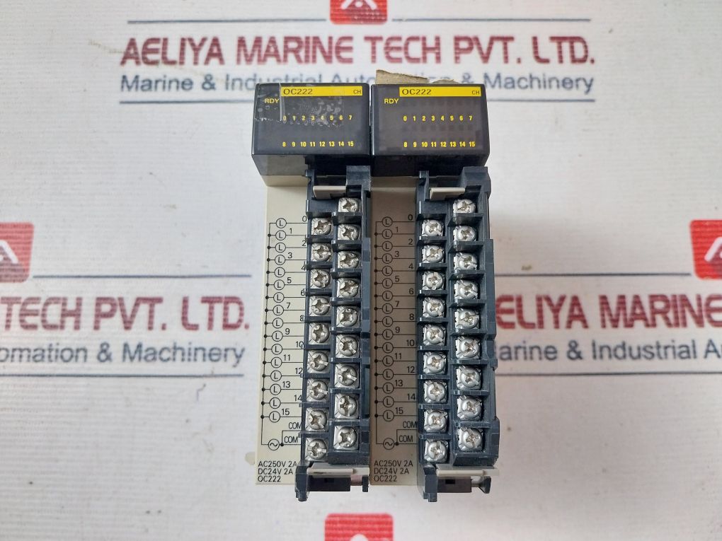 Omron Cqm1-oc222 Output Module 250V Ac