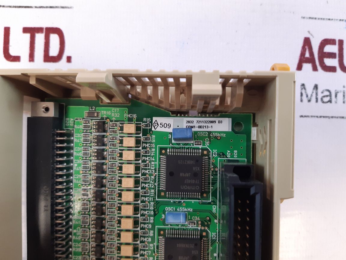 Omron Cqm1-od213 Output Unit