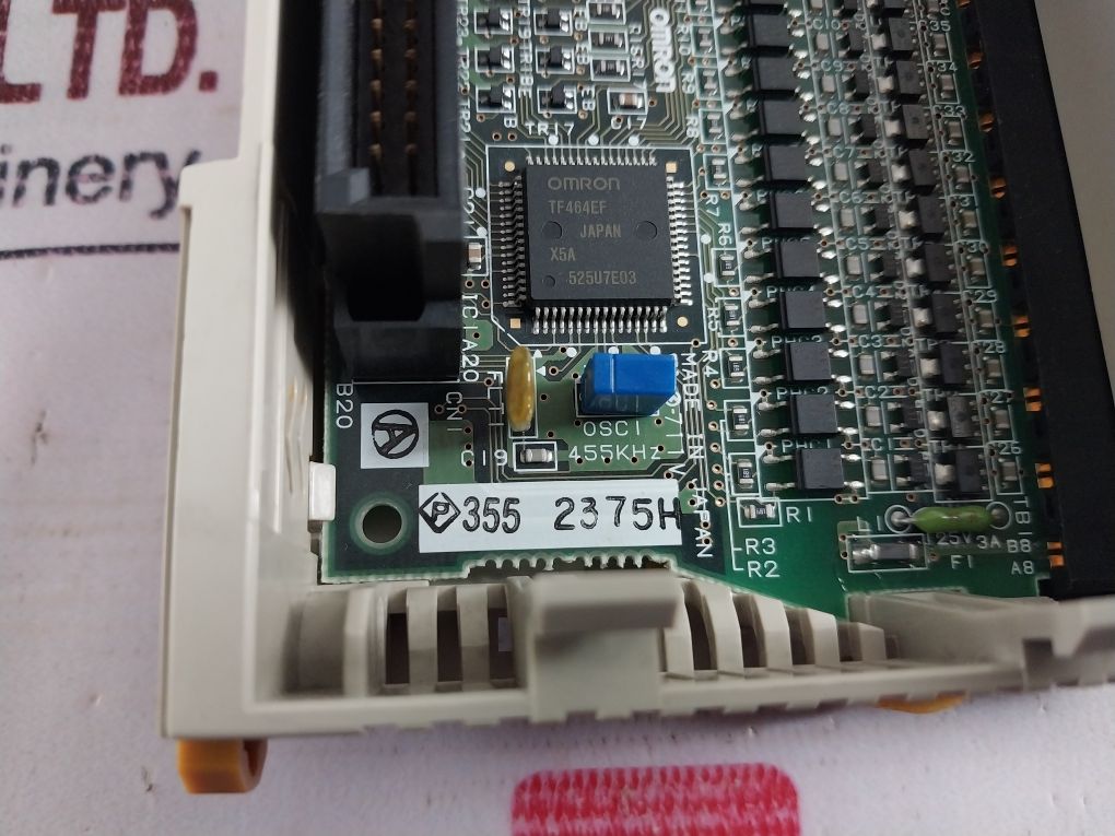 Omron Cqm1-od214 Output Unit Dc5V 50Ma Dc24V 03A