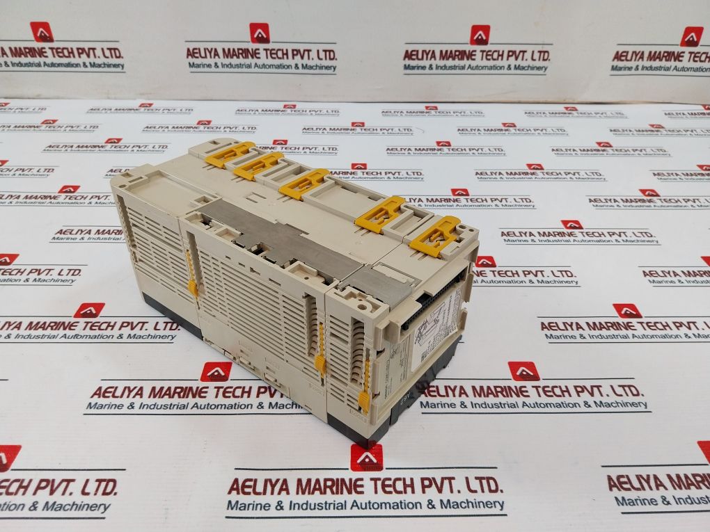 Omron Cqm1H-cpu11 Programmable Controller Dc24V 6Ma