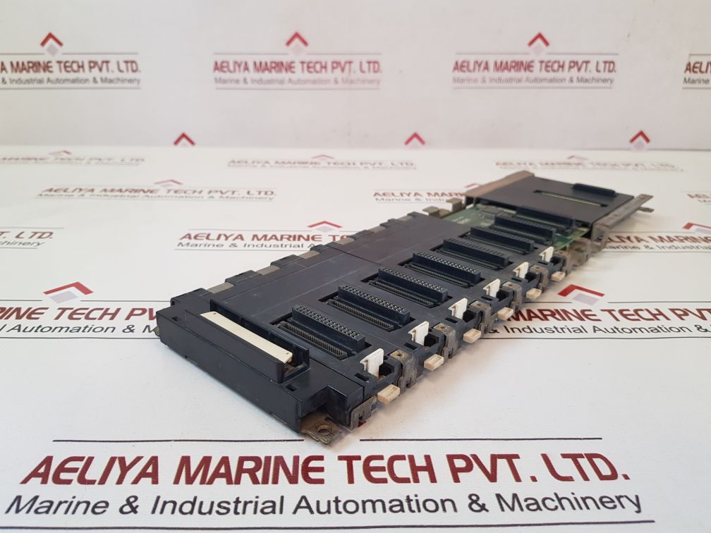 Omron Cs1W-bc083 Base Unit 1223858-9D