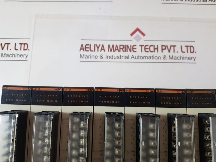 Omron ia111,cs1w-id211,cs1g-cpu43h,pa204r modules rack