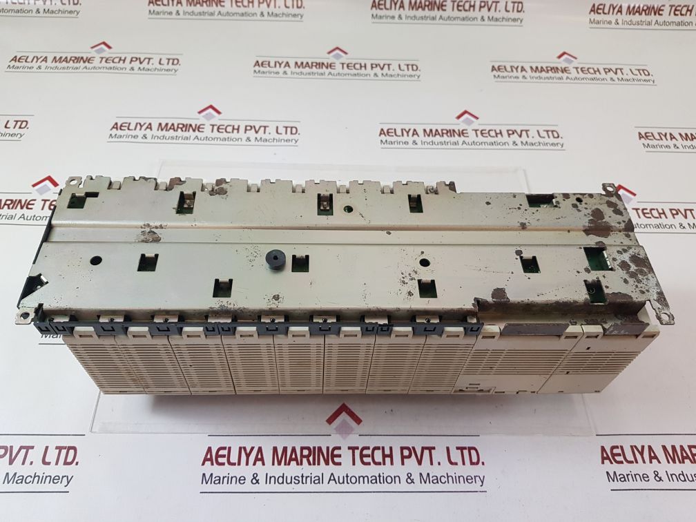 Omron ia111,cs1w-id211,cs1g-cpu43h,pa204r modules rack