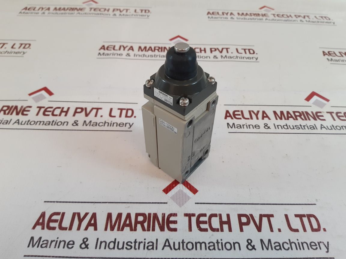 Omron D4A-1109N Limit Switch