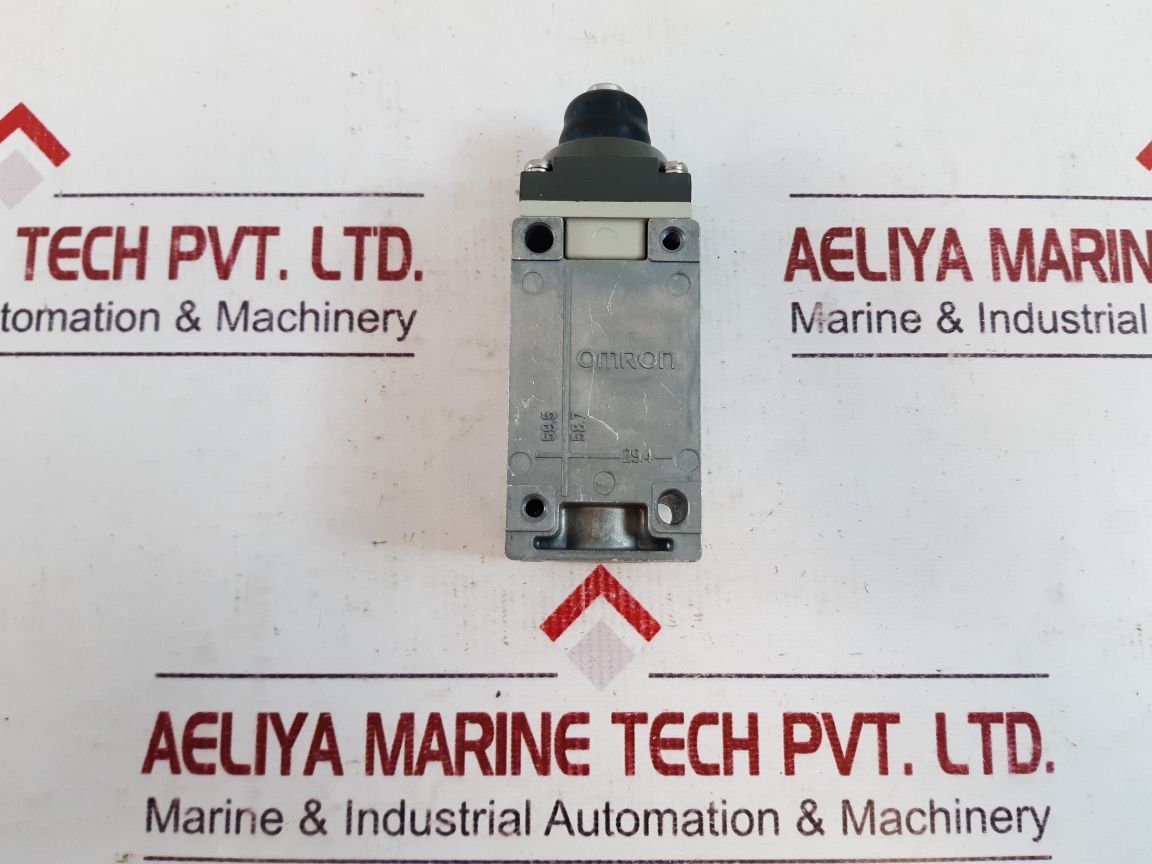 Omron D4A-1109N Limit Switch