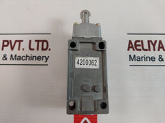 Omron D4B-2171N