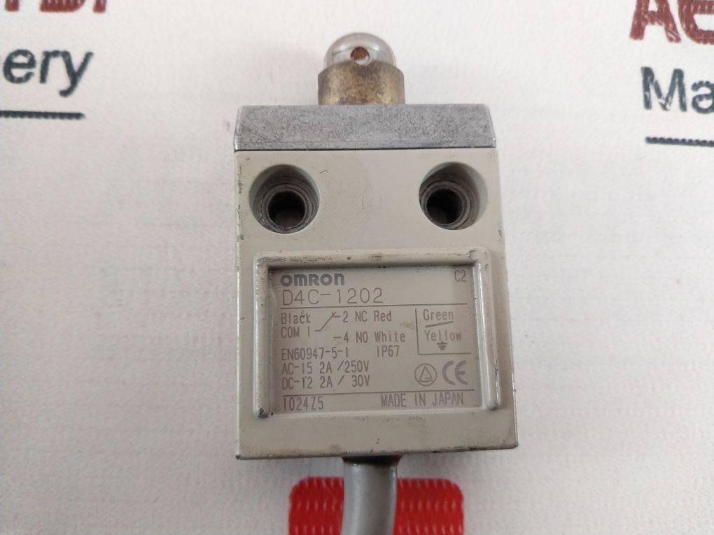 Omron D4C-1202