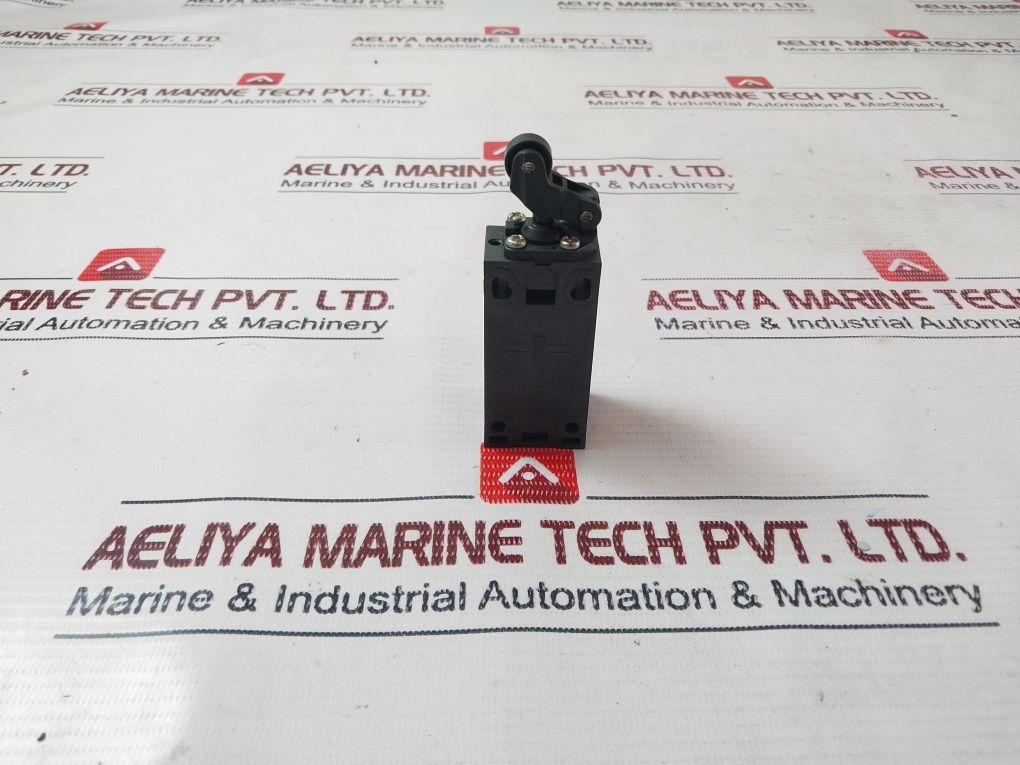 Omron D4N-4A62 Limit Switch 3A 240V Ac