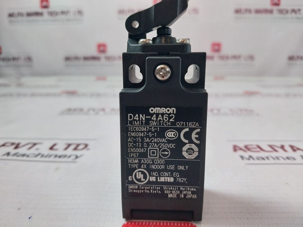 Omron D4N-4A62 Limit Switch 3A 240V Ac