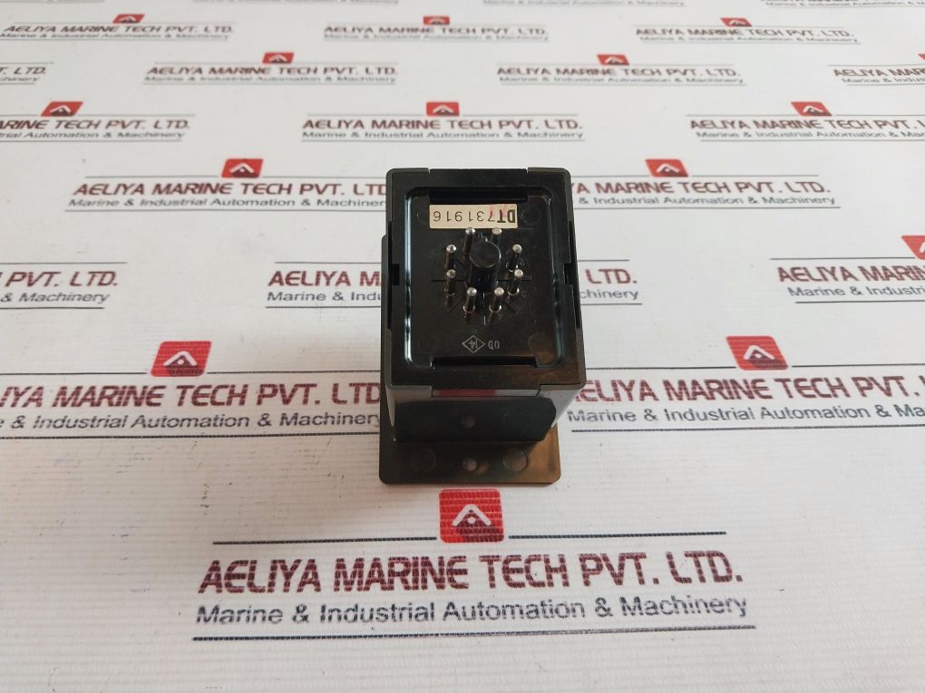 Omron Dts-y Solid State Timer 60 S 200V Ac