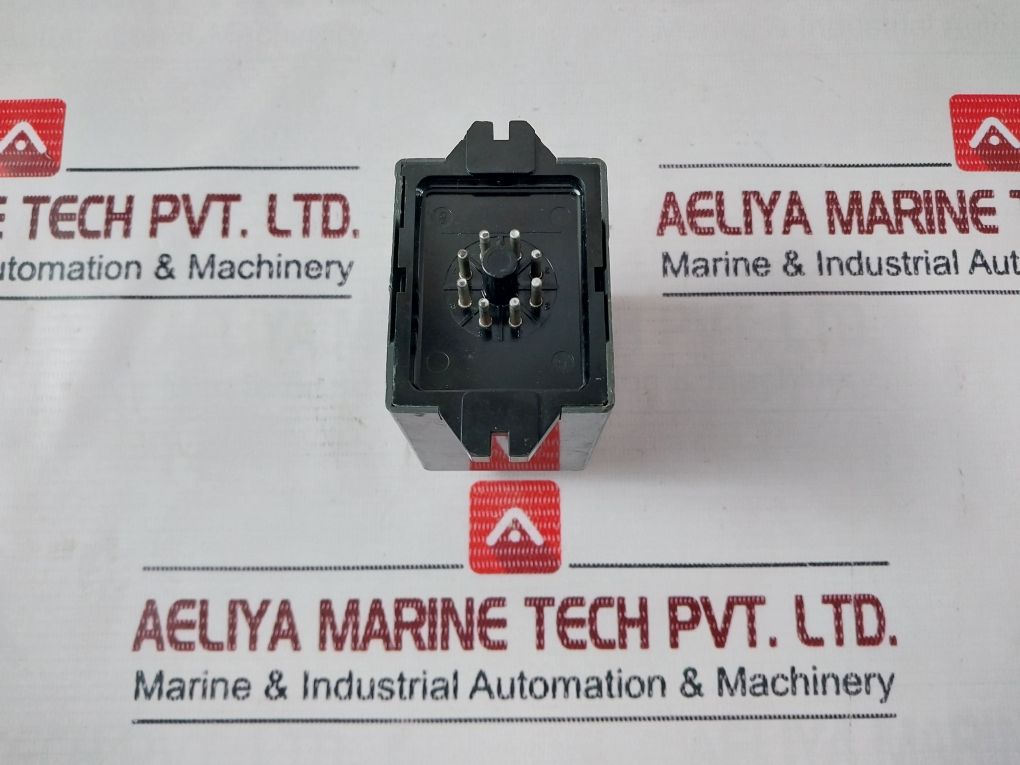 Omron Dts Solid State Timer 0-30 Seconds 250V Ac