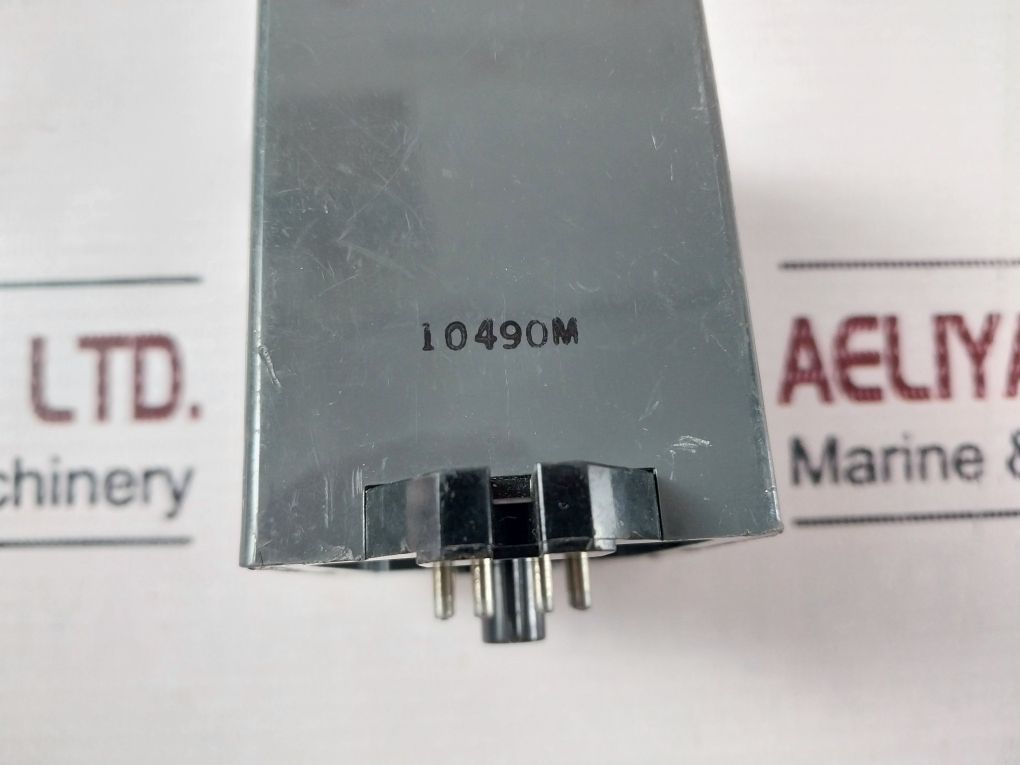 Omron Dts Solid State Timer 0-30 Seconds 250V Ac