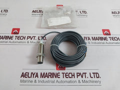 Omron E2A-m18Ls08-wp-b3