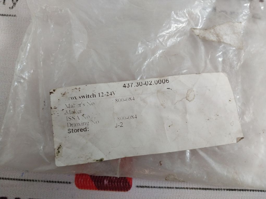 Omron E2A-m18Ls08-wp-b3 Proximity Switch 12-24V