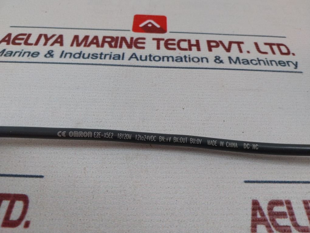 Omron E2E-x5E2 Proximity Sensor 12 To 24Vdc