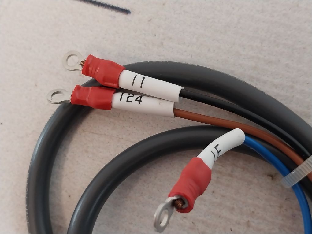 Omron E2E2-x5C1 Proximity Sensor