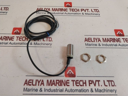 Omron E2El-x5E2 2M Proximity Switch