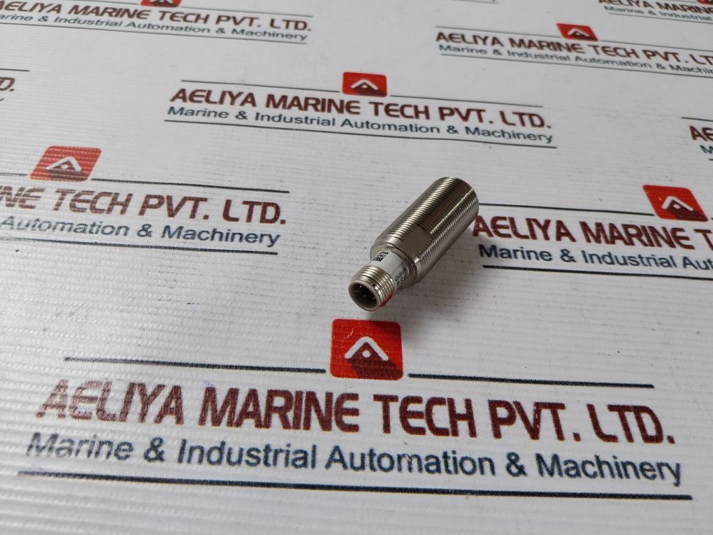 Omron E2Em-x8C1-m1 Proximity Switch 12 To 24Vdc